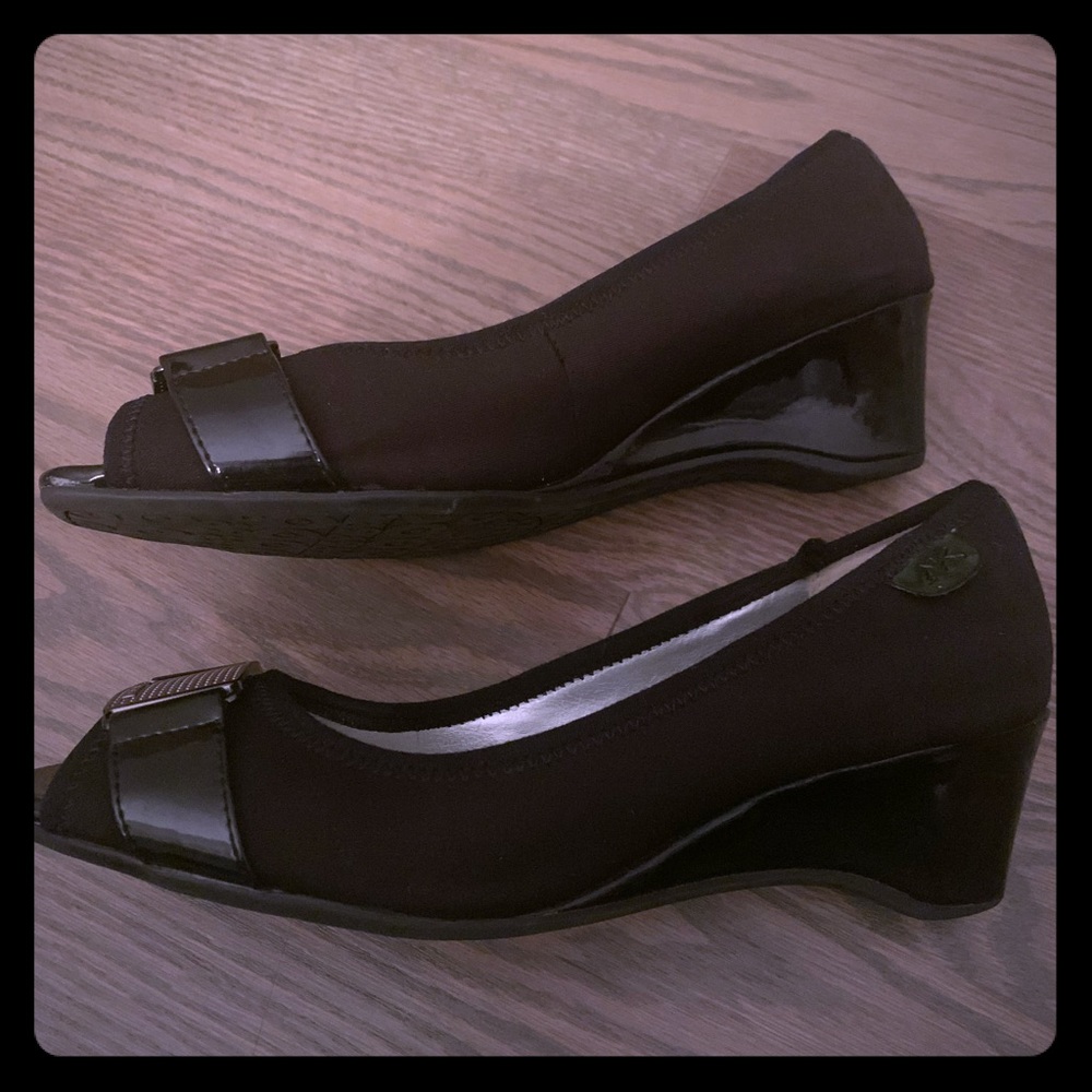 Ann Klein wedges